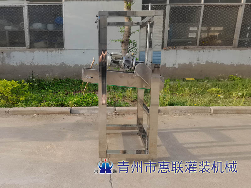龍門式瓶子壓蓋機(jī)